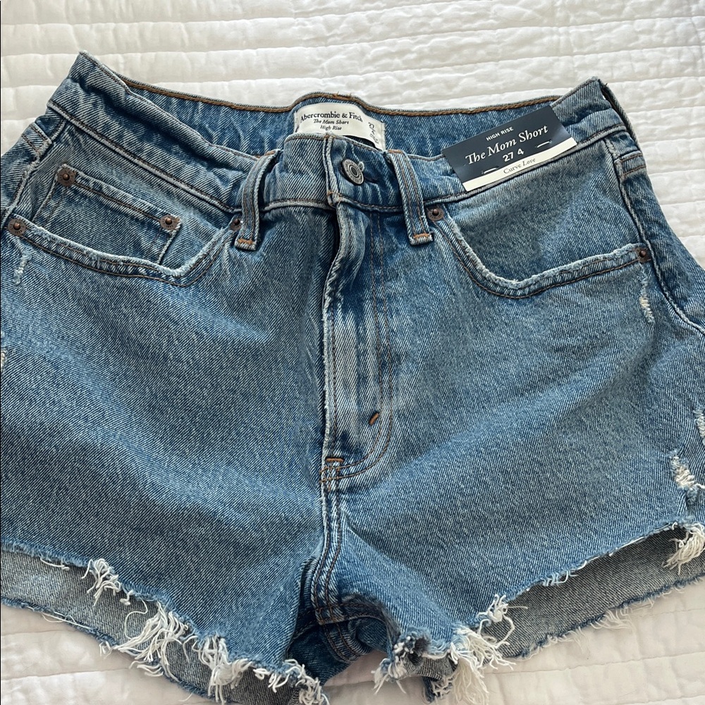 Abercrombie & Fitch Women's Frayed Hem Jean Shorts